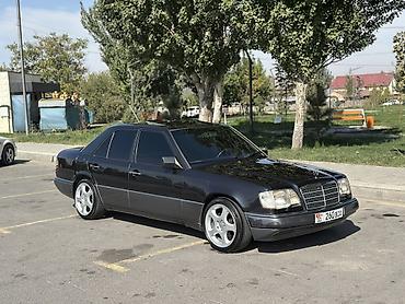 Унаа сатуу: Mercedes-Benz 220: 1993 г., 2.2 л, Кол менен иштөөчү, Бензин, Седан — 2