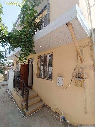 hovsanda heyet evleri satilir: Поселок Бинагади 3 комнаты, 100 м²