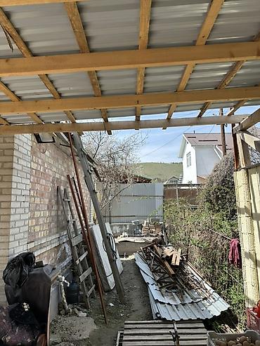 Продажа коттеджей и домов: Продаётся частный участок с двумя отдельными домами и хозяйственными — 9