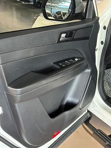 Dongfeng: Dongfeng : 2020 г., Внедорожник — 38