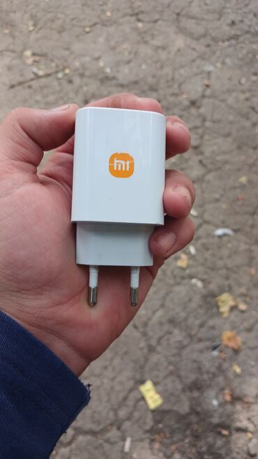 adapter: Adapter Xiaomi, 33 Vt, İşlənmiş