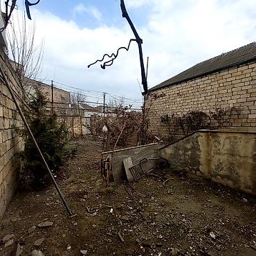 Həyət evləri və villaların satışı: 3 otaqlı, 100 kv. m, Təmirsiz — 11