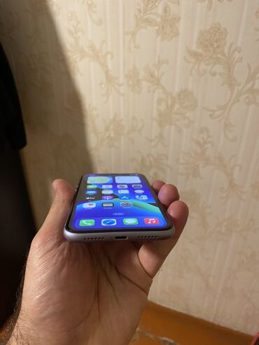 Apple iPhone: IPhone 11, 64 GB, Deep Purple, Face ID — 9