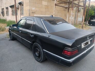 yeşqa mersedes: Mercedes-Benz 320: 2 л | 1994 г. Седан