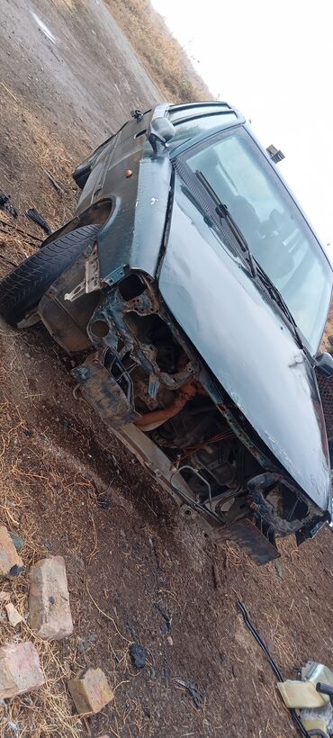 эшик нексия: Разбор автомобилей. На фото — два автомобиля для распила/запчастей и