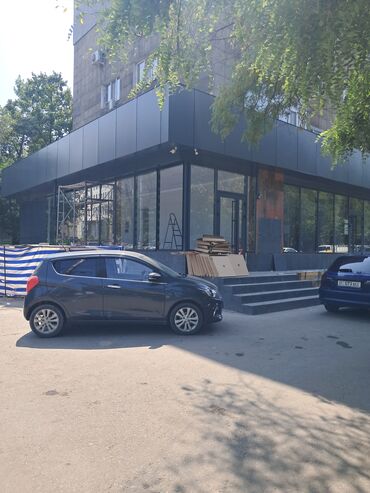 аренда павильонов магазинов в бишкеке: Сдаю Часть магазина, В жилом доме, 160 м² Действующий, Без оборудования, С ремонтом, Канализация, Отопление, Электричество, Отдельный вход, 1 линия, Склад