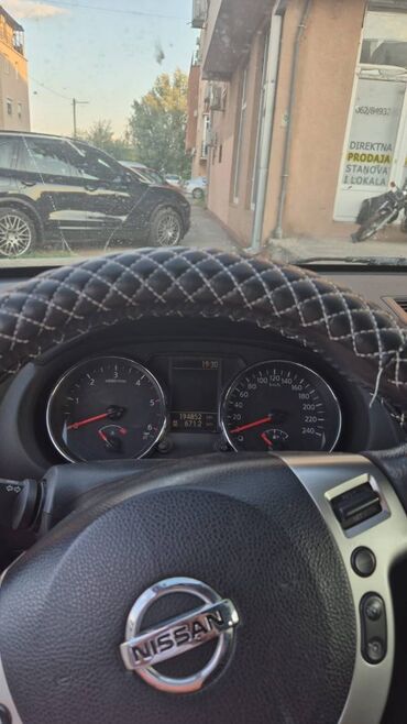 Nissan: Prodajem auto Nisan QASHQAI 2010.godiste, Karoserija Dzip/SUV Gorivo — 7