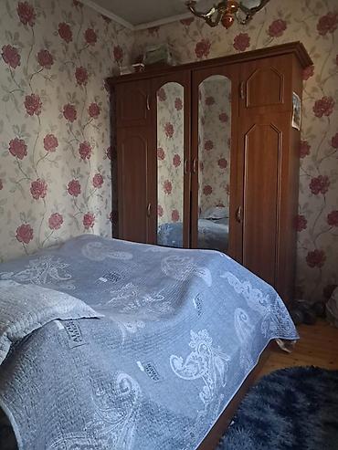 hamam dusu: Hövsan qəsəbəsinin mərkəzində yol qıragında 1,2 sotun icində 2 otaqlı — 8