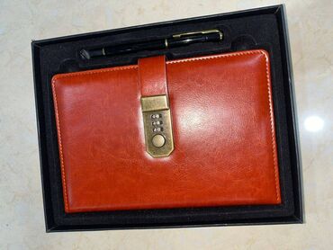 Канцтовары: Блокнот с замком — 9