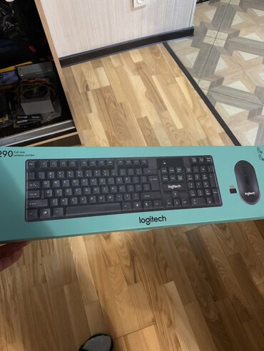 Клавиатуры: Клаиатура и мышь от Logitech