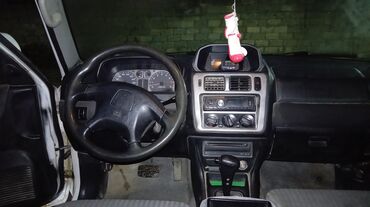 Mitsubishi: Mitsubishi Pajero iO (GDI) – kompakt 4x4 SUV - Kuzov: 5 qapılı, ağ — 7