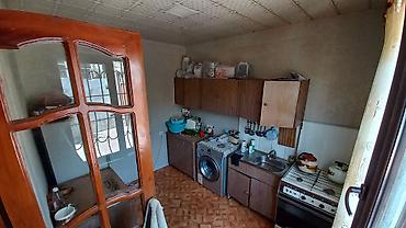 Həyət evləri və villaların satışı: 9-cu mikrorayon 5 otaqlı, 515 kv. m, Təmirsiz — 8