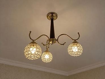 taxta listurlar: Çılçıraq, 3 lampa, Metal — 1