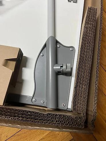 Ostali kancelarijski nameštaj: Flipchart Coyote – tronožac, sklopiv - Magnetna bela tabla sa — 15