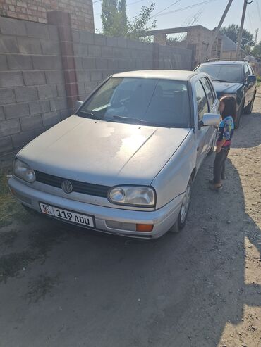 дом обмен на авто: Volkswagen Golf: 1996 г., 1.8 л, Автомат, Бензин, Хэтчбэк