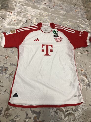 оргинал красовки: Bayern Munich, Бавария, футбольная форма. home shirt (только верх) в