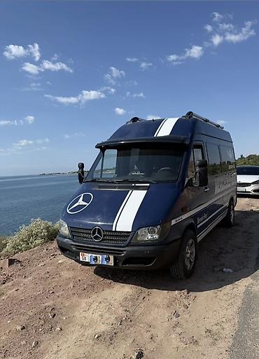 сиденья спринтера: Mercedes-Benz Спринтер: 2004 г., 2.7 л, Автомат, Дизель, Бус — 1