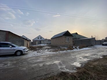 участки дома бишкек: Времянка, 25 м², 2 комнаты, Собственник