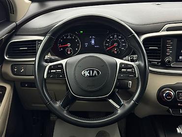 Kia: Kia Sorento: 2019 г., 2.4 л, Автомат, Бензин, Кроссовер at lalafo.kg — 8 Kia: Kia Sorento: 2019 г., 2.4 л, Автомат, Бензин, Кроссовер — 8