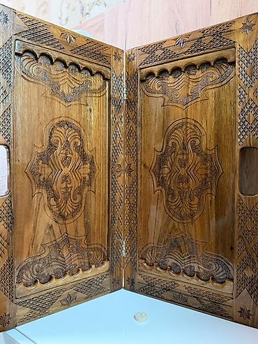 muncuq seti: Əl oyma naxışlı taxta nərd dəsti - Material: bərk ağac tam taxtadan — 2