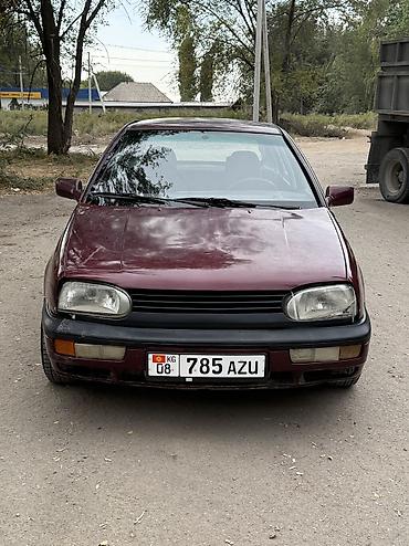 Volkswagen: Volkswagen Golf: 1992 г., 1.8 л, Механика, Бензин, Хэтчбэк — 3