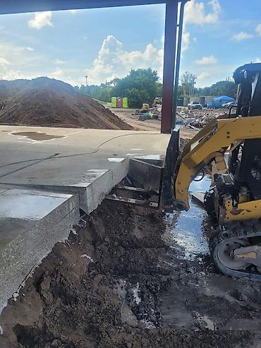 islenmis plastik qapi pencere: #betonisleri #beton #betonkesme #betonkəsimi #betonkesim #betondesme — 10