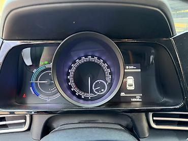 i getz: Hyundai Elantra: 2022 г., 1.6 л, Автомат, Гибрид, Седан — 10
