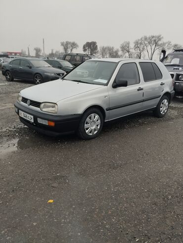 цена гольф: Volkswagen Golf: 1992 г., 1.8 л, Механика, Бензин, Хэтчбэк