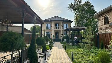 особняк киргизия 1: Шикарный дом в ж/м Киргизия‑1 - Участок: 10 соток - Дом: 250 м² - 10 — 5