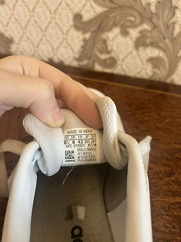 Kişi ayaqqabıları: Adidas Stan Smith klassik ağ ayaqqabısı - Model: Adidas Originals — 5