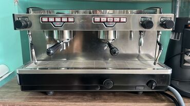 kofe masini: Coffeemachine - Кофемашинa - Qəhvə Aparatı La Cimbali e98 modeli🔥