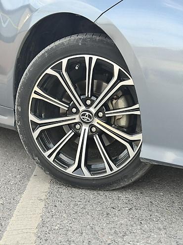 mercedesbenz eclass 2011: Toyota Corolla: 2020 г., Вариатор, Гибрид, Седан — 8
