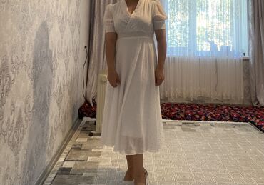 белые платье: Вечернее платье, Средняя модель, M (EU 38)