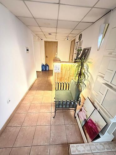 beta stores: Сдаю The entire store: Clothes, shoes, 198 м², In a residential complex — 4
