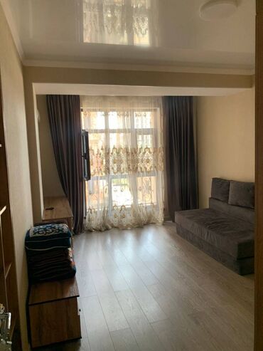 снять квартиру без риэлтора: 1 комната, 38 м², Элитка, 3 этаж, Евроремонт
