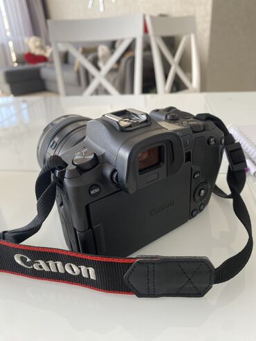 фон для фото: Продаю Canon EOS R с объективом 50 мм Цена: 120тыс (есть не большой