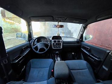 1.9 dizel motor: Mitsubishi Pajero: 1.8 l | 2000 il 335000 km Ofrouder/SUV — 4