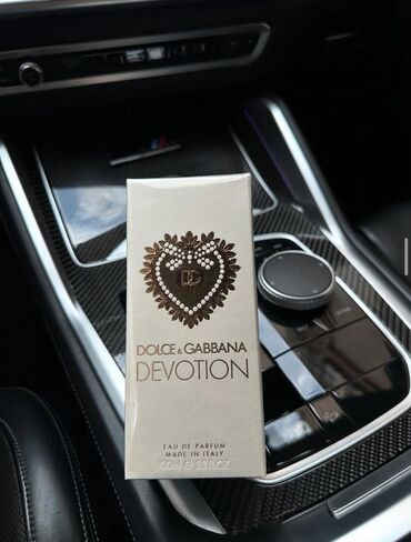 Уход за телом: Dolce & Gabbana Devotion Eau de Parfum - Zərif və qalıcı ətir