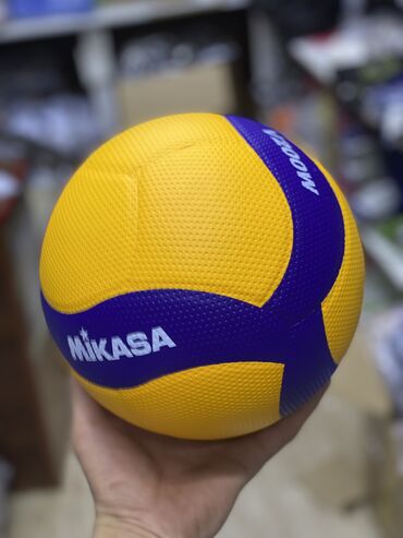 мяч фудболный: Мяч волейбольный V200W Replica Категория товара: Мячи для