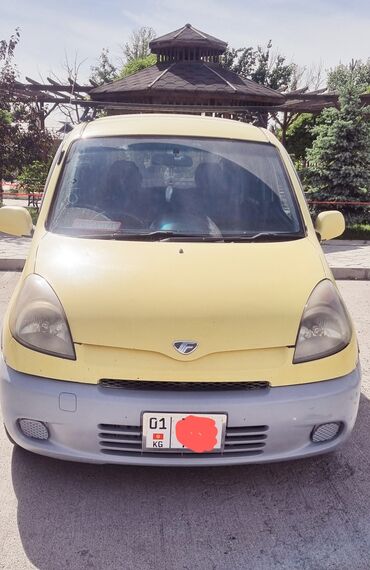тоиота: Toyota Funcargo: 2001 г., 1.3 л, Автомат, Бензин, Хэтчбэк
