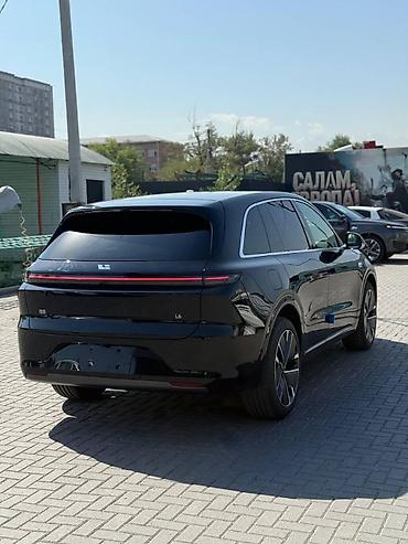 Lixiang: Lixiang L6: 2025 г., Вариатор, Гибрид, Кроссовер — 9