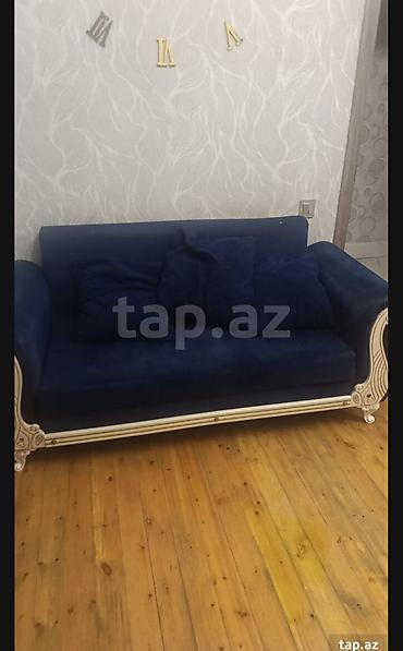 Divanlar: Məhsul: 3 nəfərlik divan - Rəng: tünd göy (velür/mət parça görünüşlü) — 2