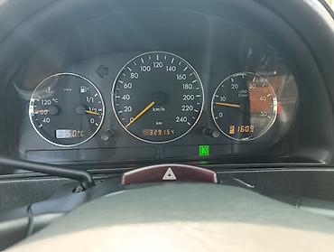 лх 300: Mercedes-Benz ML-Class AMG: 2003 г., 4 л, Автомат, Дизель, Кроссовер — 10