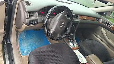 Другие детали кузова: Ауди A6 C5 седан (примерно 1997–2004 г.в.), серебристый цвет, на — 20