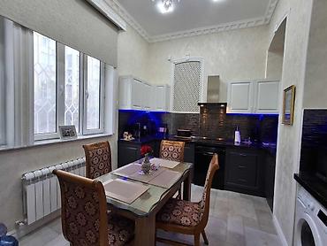 samaxi kirayə evlər gunluk: Bakı, Bayıl, 5 otaqlı, Köhnə tikili, m. Sahil, 150 kv. m — 9