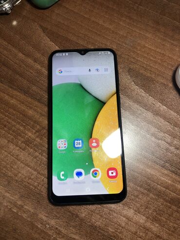 самые дешовые телефоны: Samsung Galaxy A22, Б/у, 32 ГБ, цвет - Черный, 2 SIM