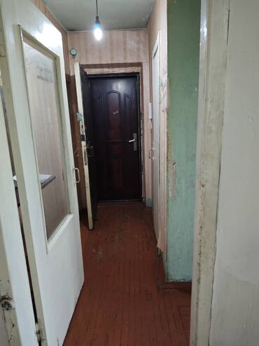 киевская логвиненко: 3 комнаты, 56 м², 2 этаж
