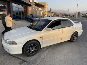 Honda: Honda Torneo: 2000 г., 2 л, Автомат, Бензин, Седан