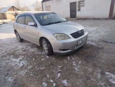 Toyota: Toyota Corolla: 2003 г., 1.6 л, Механика, Бензин, Седан