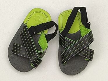 klapki lakierowane czarne: Sandals 24, Used